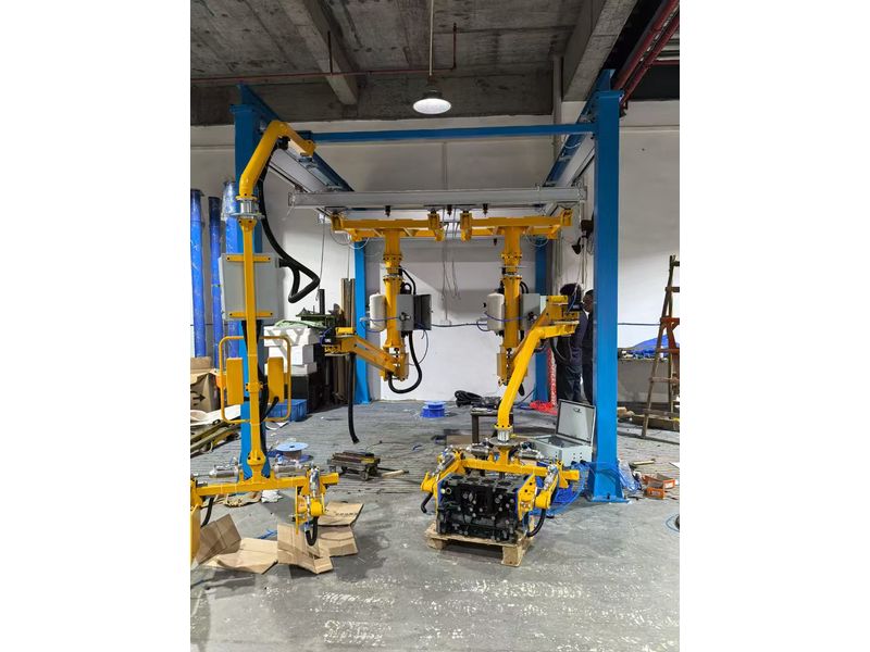 智能(neng)起(qi)重機